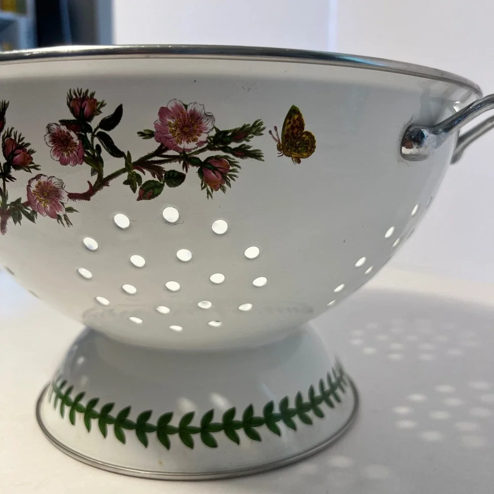 Portmeirion Botanic Garden Enamel Colander Rosa Canina Dog Rose Floral Strainer
